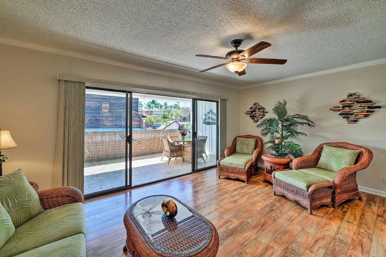 Downtown Air Conditioned Condo Walk To Beaches Kailua-Kona Apartment